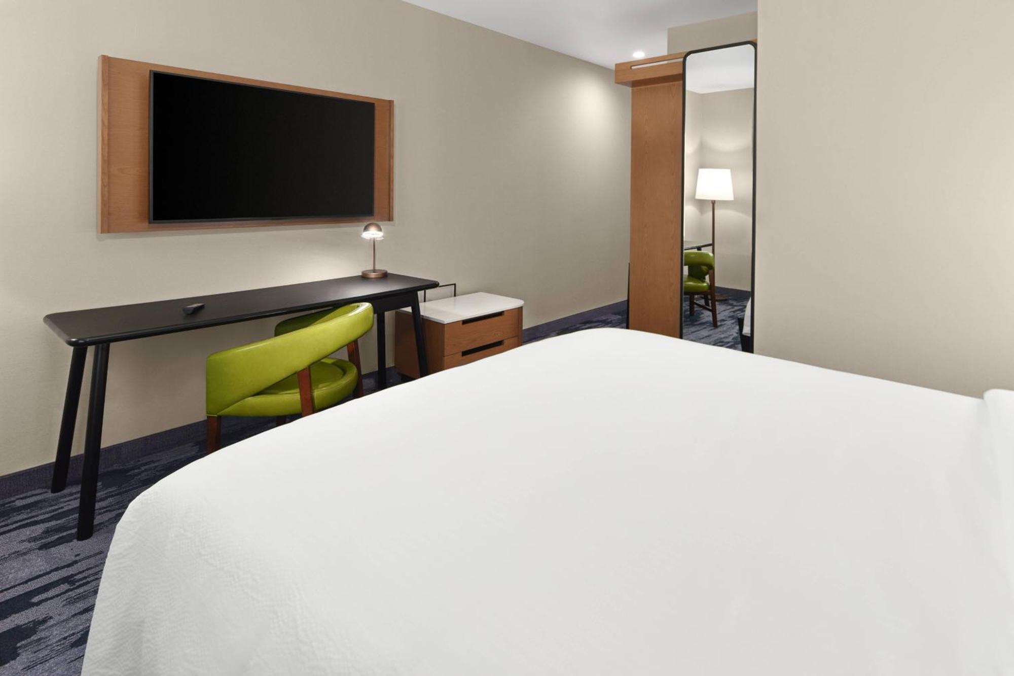 Fairfield By Marriott Inn & Suites Anaheim Los Alamitos Exterior photo