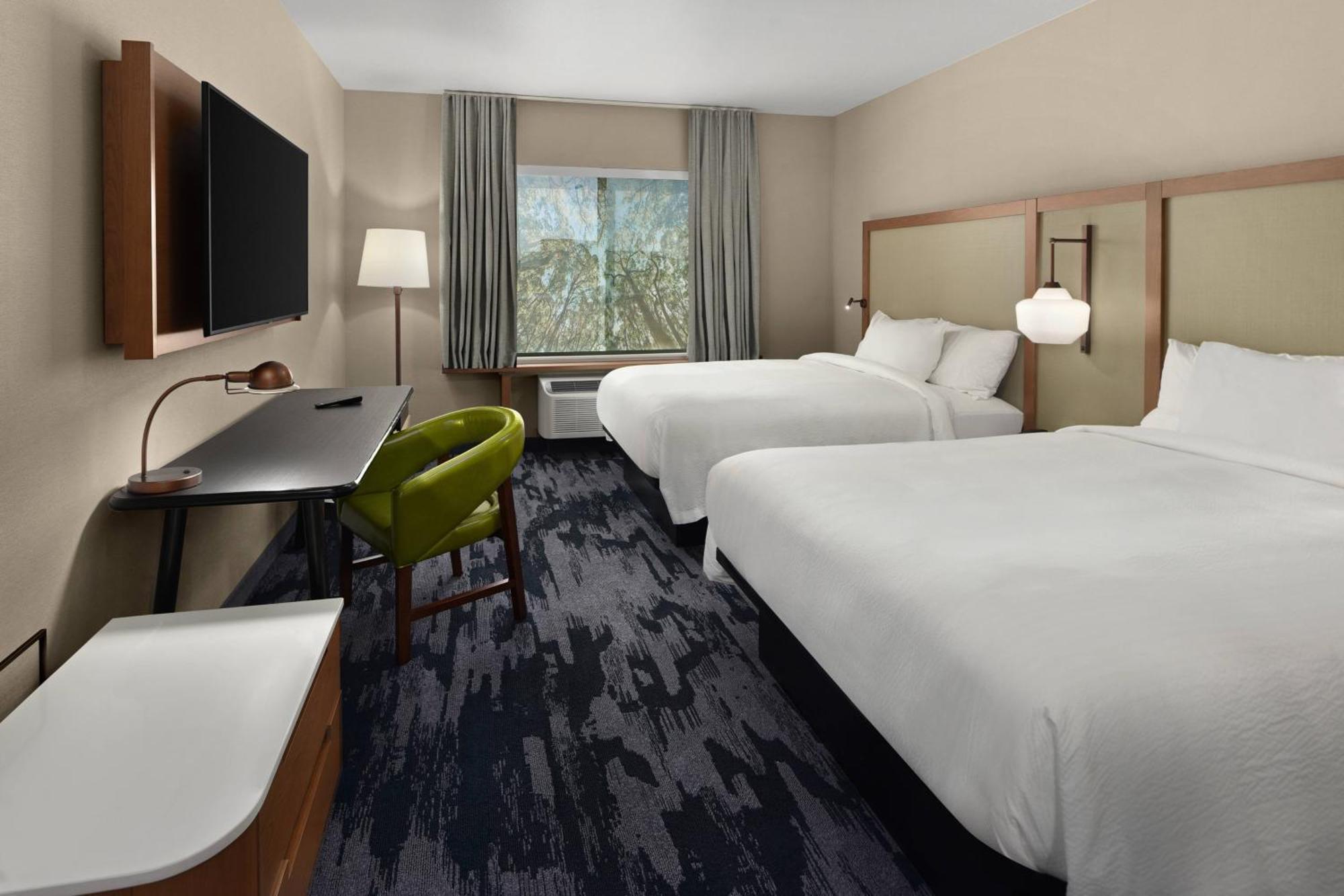 Fairfield By Marriott Inn & Suites Anaheim Los Alamitos Exterior photo